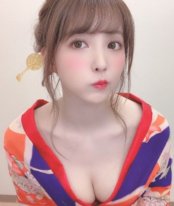 Mikami Yua